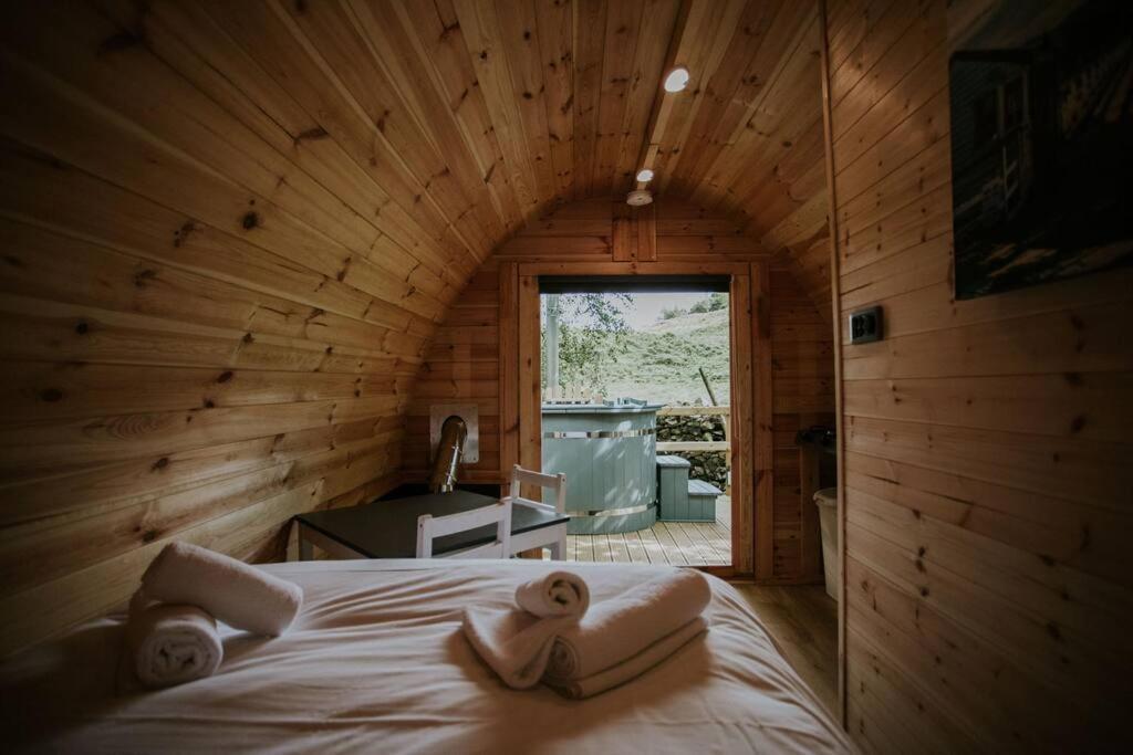 Ash Winter Retreat- Hot Tub & Log Bruner Barmouth Eksteriør bilde
