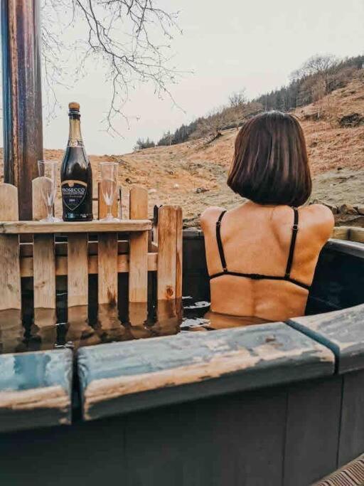 Ash Winter Retreat- Hot Tub & Log Bruner Barmouth Eksteriør bilde